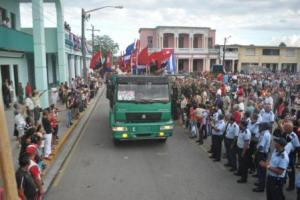 Llegada de la Caravana de la Libertad a Camagüey este domingo 4 de enero de 2015. Foto:Yurislenia Pardo Ortega/Adelante
