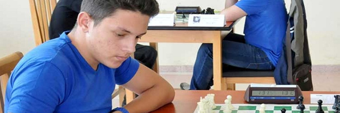 Cubano Albornoz se convierte en Gran Maestro