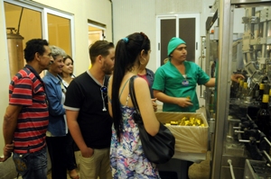 Recorrido del Adelante por empresas de la provincia 