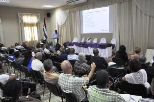 Logística y marketing pueden ahorrar recursos al país