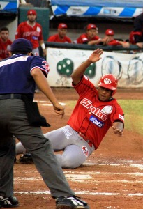 Al regresar a Cuba, Despaigne bateaba para excelente .346, con OBP de 407, slugging de 603, y 15 remolcadas y 16 anotadas 