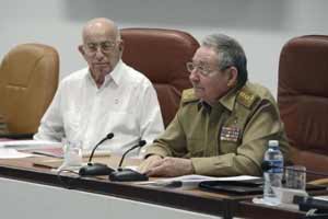 Raul Castro describes as Positive 4% Economic Growth in 2015