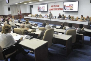 Foto:Tomada de ACN Evalúan documentos a debatir en VII Congreso del PCC