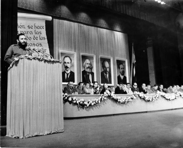  3 de octubre de 1965. Presentación del Comité Central