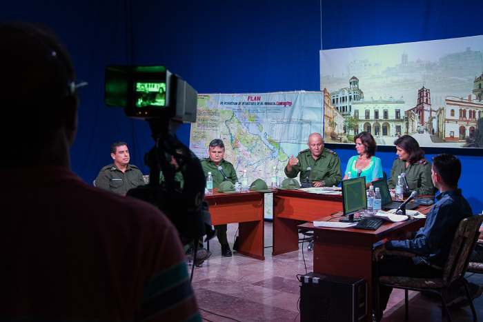 Camagüey cuida sus vidas y vigila trayectoria del huracán
