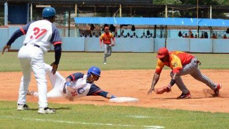 Foto:Tomada de cubadebate.cu Camagüey y Matanzas a segunda vuelta de la 56 Serie Nacional de Béisbol