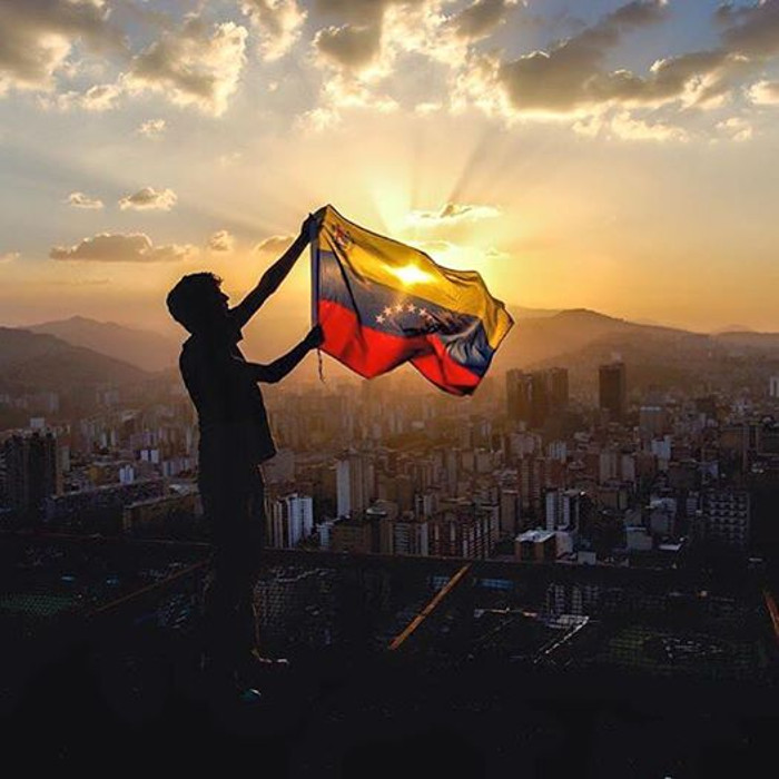 Tomada de enriquetabruni.blogspot.com Contra Venezuela, ¡No pasarán!