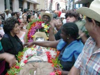 Entierro de San Pedro cierra carnaval 2016