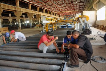 Avanzada ejecución de nueva planta de mallas en Minas