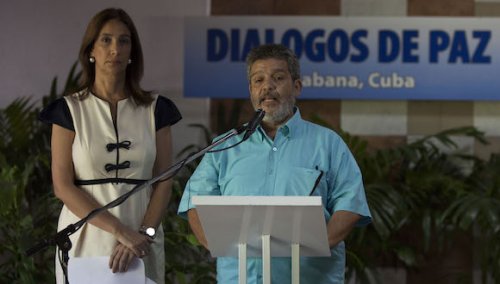  El acuerdo será suscrito este jueves 23 en La Habana, Cuba, acontecimiento que contará con la presencia del presidente de Colombia, Juan Manuel Santos. Foto: Cubadebate