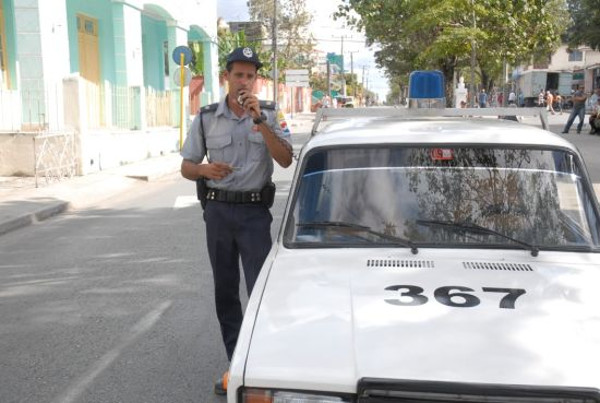 Foto: Tomada de escambray.cu Celebran nuevo aniversario de la Policía Nacional Revolucionaria