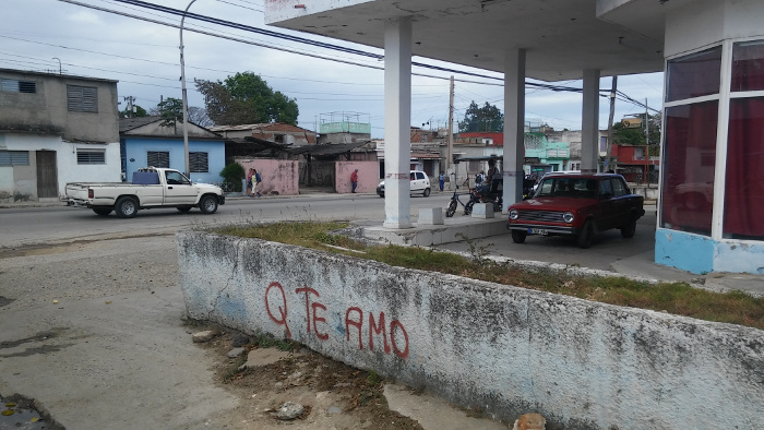 “Q te amo”: Huellas de un grafitero enamorado (+Video y Galería)