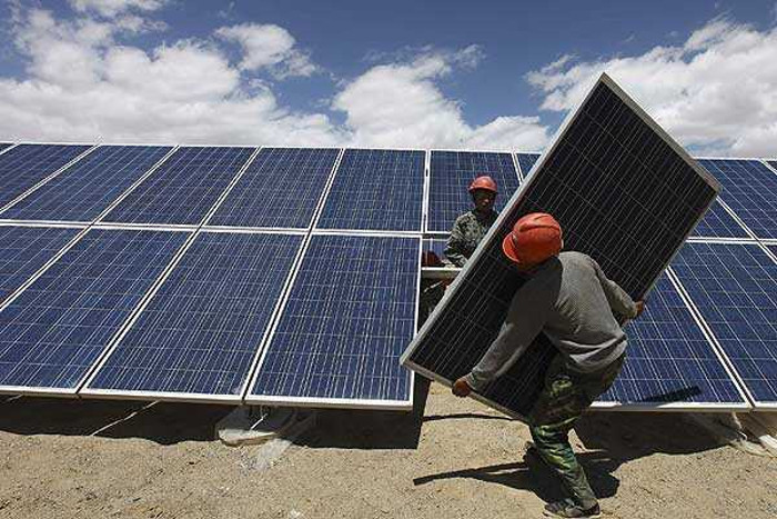 Solar power plants in Guaimaro, Camaguey. Photo: Archivo