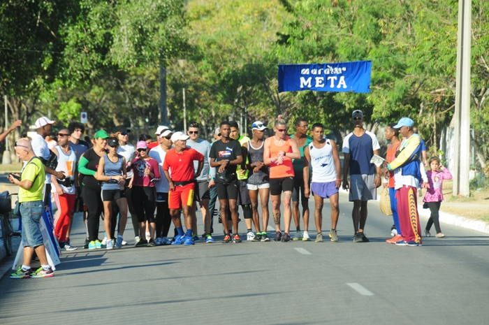 Adelante, el maratón salió otra vez a las calles (+Galería)