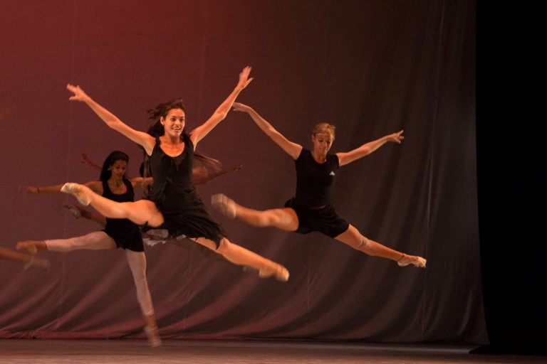 Próximas funciones del Ballet de Camagüey /Adelante