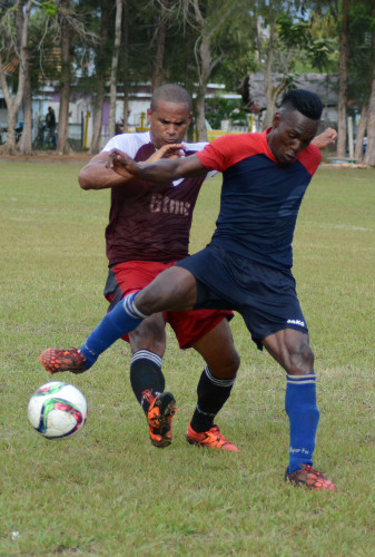 En el fútbol la buena defensa no basta para ganar campeonatos; hasta ahora, Camagüey ha tenido muestras de sobra. Foto: Rodolfo Blanco Cué/ACN