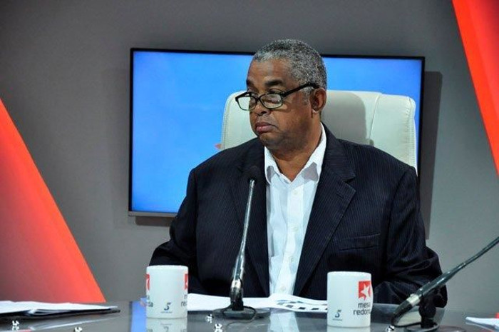  Carlos Rafael Fuentes León, Jefe del área de atención a órganos locales en la Asamblea Nacional del Poder Popular.