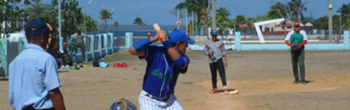A sus semifinales la Copa de Softbol Lázaro Peña