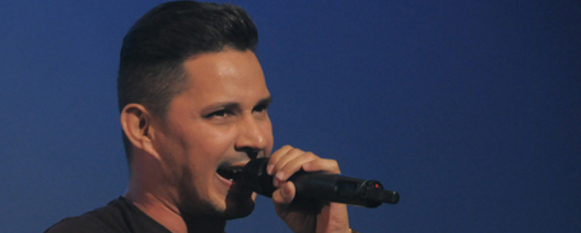 Leoni Torres regresará al escenario camagüeyano
