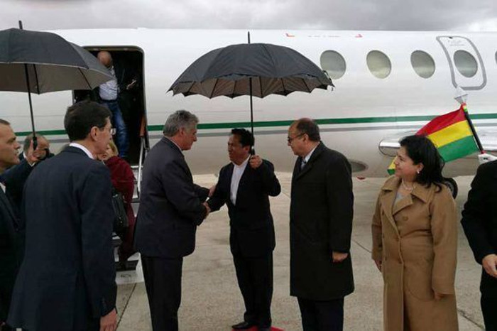 Realiza Miguel Díaz-Canel visita oficial a Bolivia. Foto: Tomada de cubadebate.cu