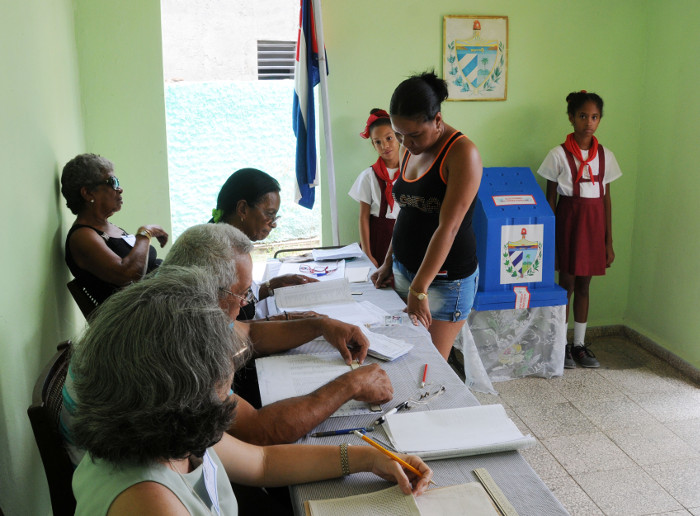Convoca el Consejo de Estado a elecciones generales