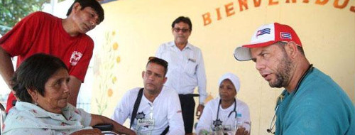 Regresa hoy a Cuba brigada médica en Perú