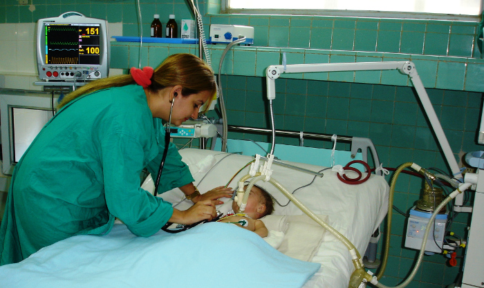 Cuidado con los niños, los medicamentos y otras sustancias 