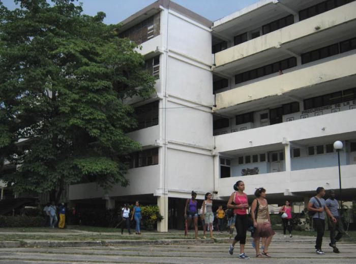 Foto: Archivo Facultades de la Universidad de Camagüey en Congreso