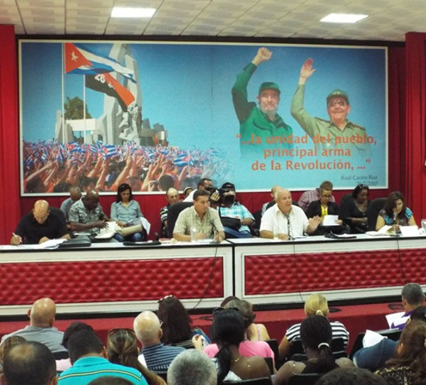 Dinamismo, exigencia y resultados, factores claves para la economía