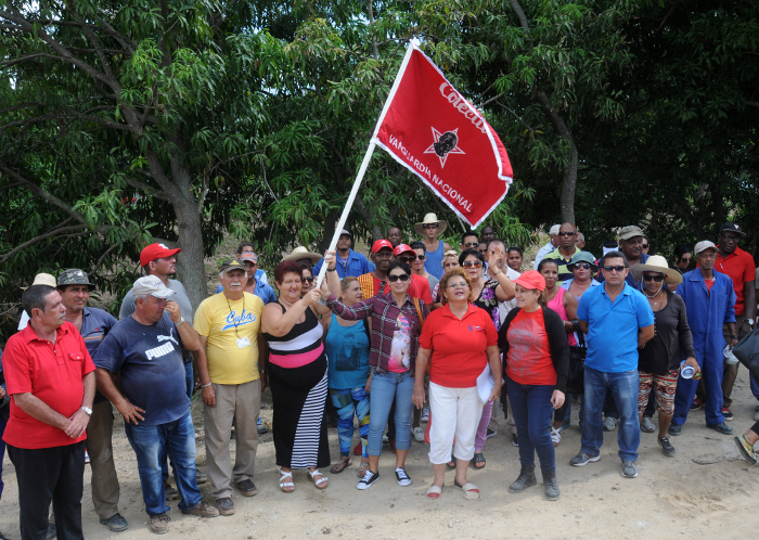 Otorgan condición Vanguardia Nacional a Empresa de Restauración de Camagüey 