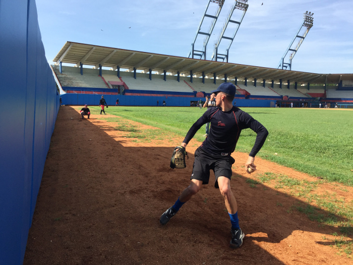 Dieciocho instantes de una temporada 