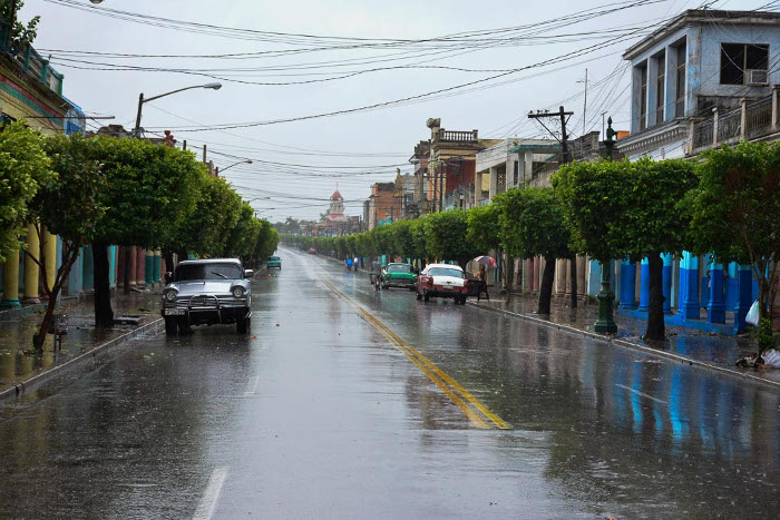 Continúan en Camagüey labores para restablecer el servicio eléctrico