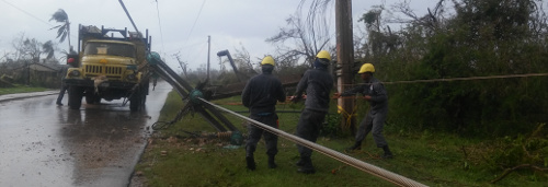 Granma busca la luz en Esmeralda