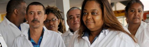 Médicos cubanos se alistan para atender a damnificados en México