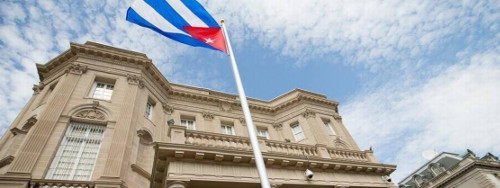 Estados Unidos ordena salida de personal diplomático cubano en Washington