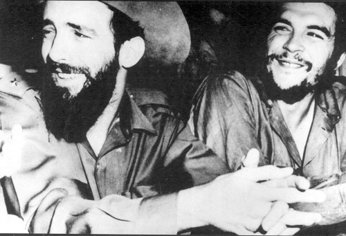 Los Camilos y Che fidelistas