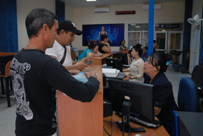 Publica Gaceta Oficial modificaciones para agentes de Etecsa