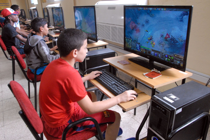 A debate la informatización de la sociedad cubana