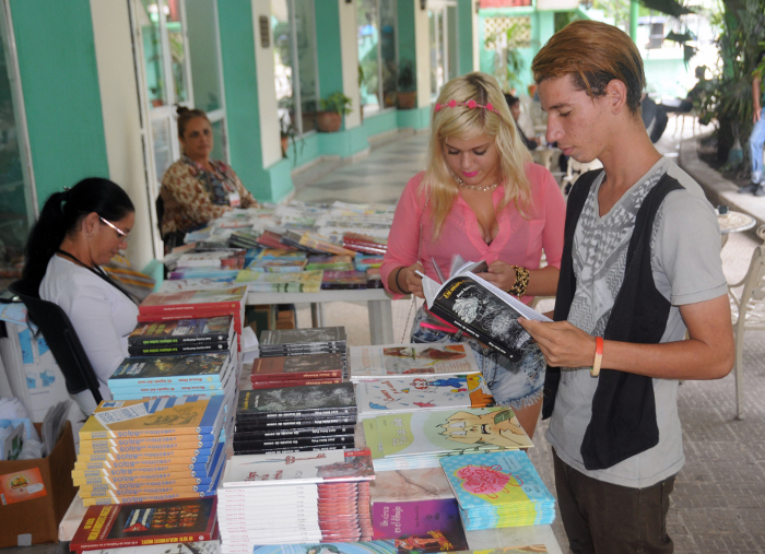 Realza literatura infantil evento en Camagüey
