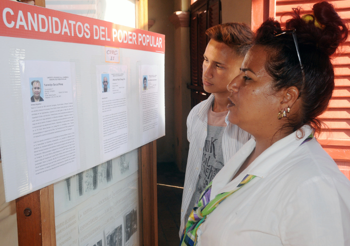 Jóvenes rostros de una genuina democracia