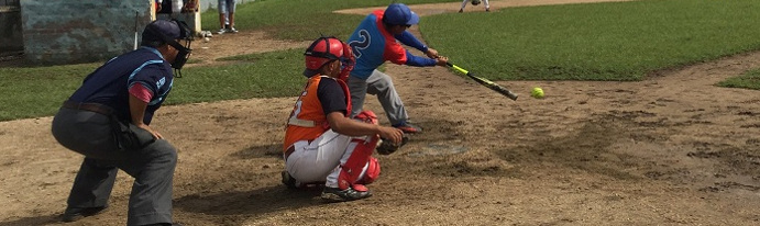 Camagüey vence a Sancti Spíritus en softbol de la prensa
