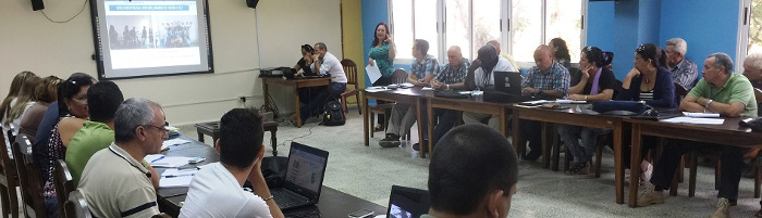 Perfeccionan colaboración entre la Universidad y la Vocacional