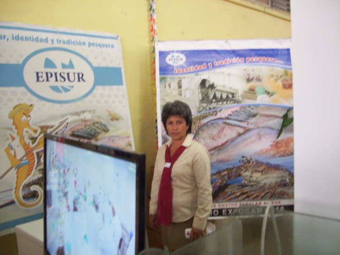 Novedad de camarón rosado en exposición comercial