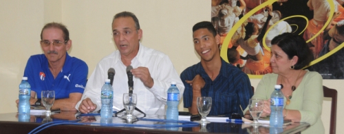 Antonio Guerrero Presents His Book on Chess