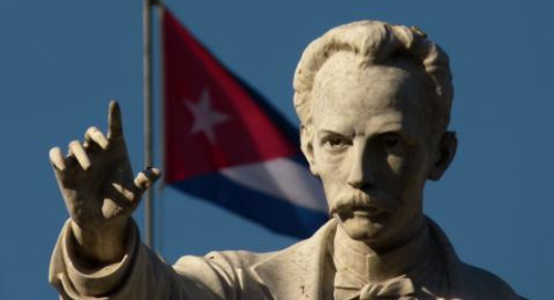 Los jóvenes siempre al lado de Martí