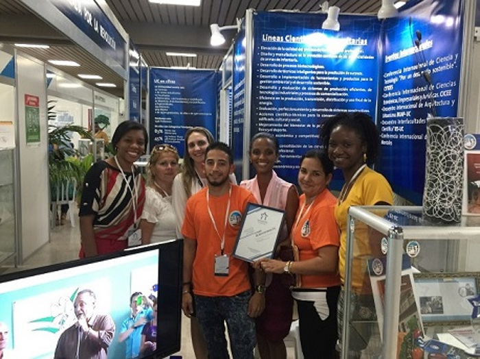 Premian stand camagüeyano en Universidad 2018