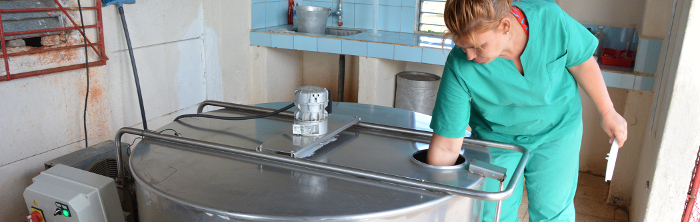 Prosigue instalación de centros de frío para la leche