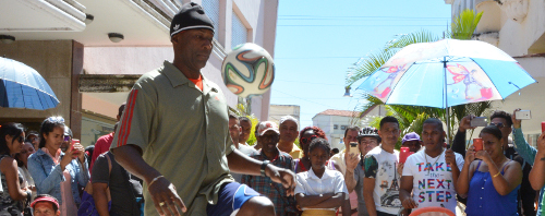 Exhibición del recordista mundial Erick Hernández en Camagüey