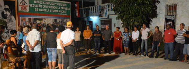 Candidatos a delegados y a diputados intercambian con el barrio
