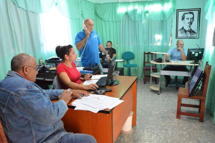 Electoral Authorities Fine-tune Cuban Voting Machine